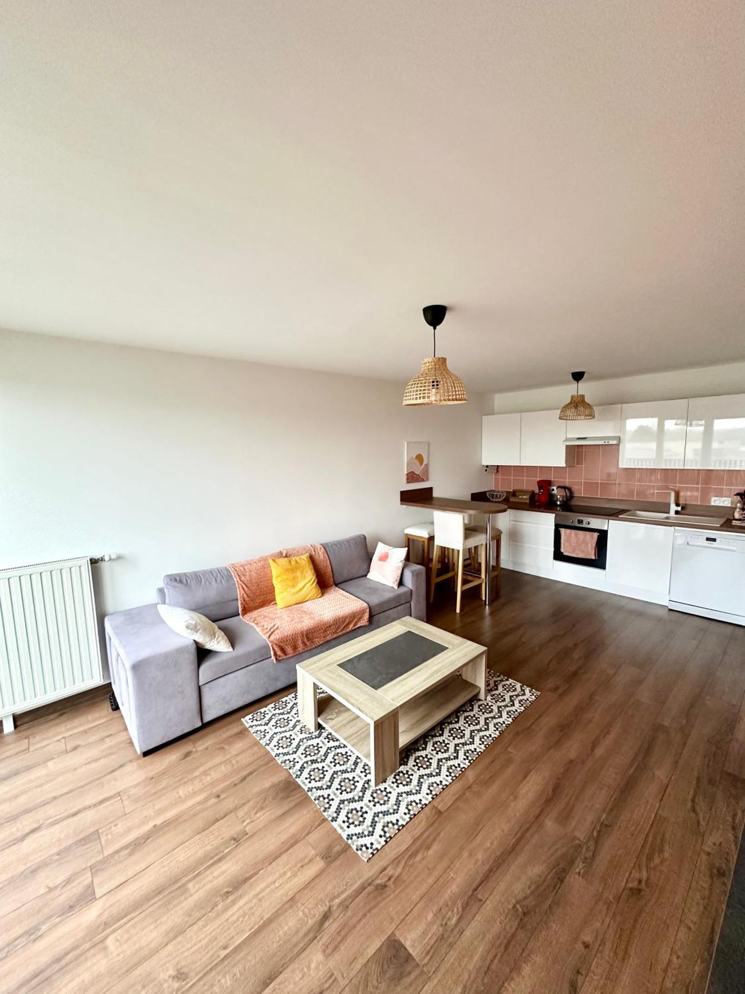Appartement Chaleureux - Meaux Extérieur photo